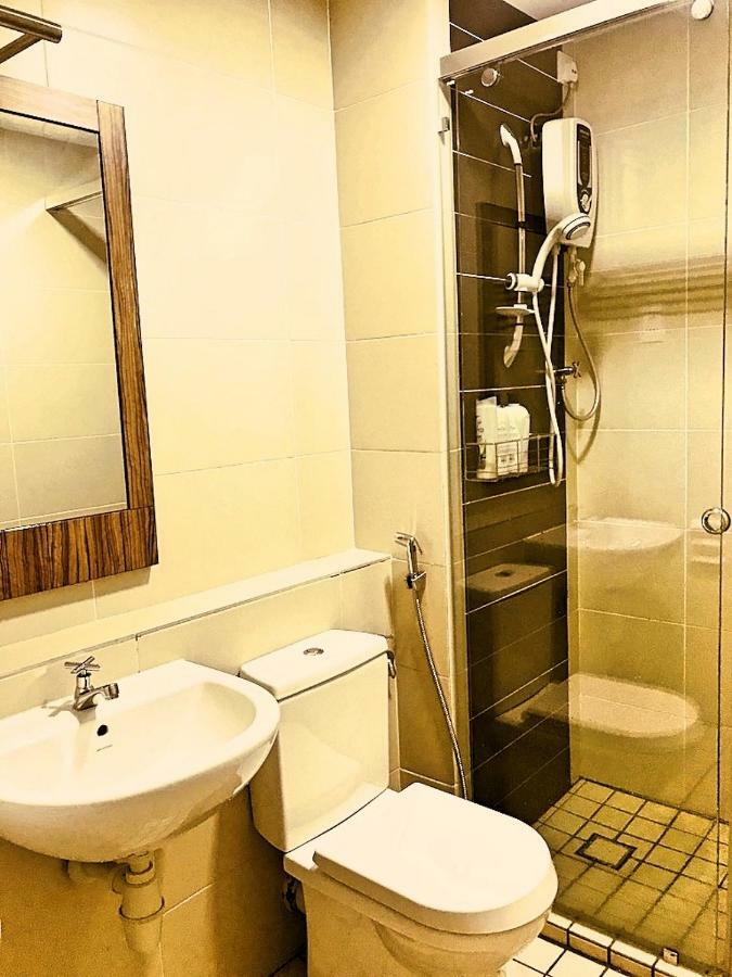 5 Star Suites - Lakeview *